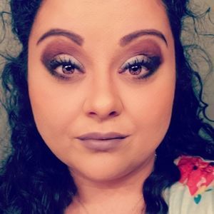 Meet your Posher, Christy